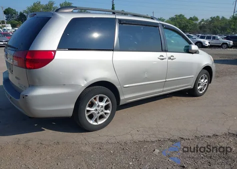 2004 Toyota Sienna Xle Limited z USA, uszkodzony, nr VIN 5TDBA22C84S021836